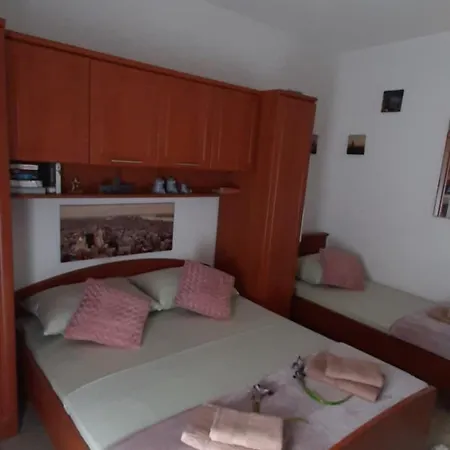 Narda Baška Voda